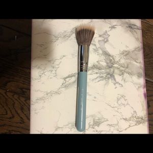 Sigma F50 duo fibre brush